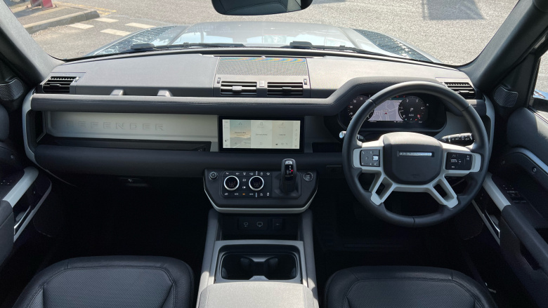 Land Rover Defender 3.0 D250 X-Dynamic SE 90 3dr Auto Diesel Estate